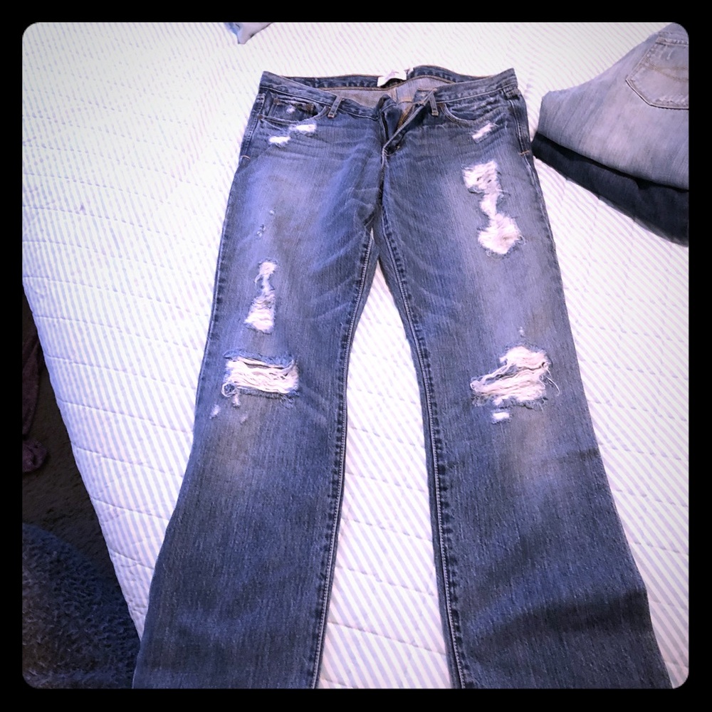 Denim destroyed Abercrombie jeans Emma style